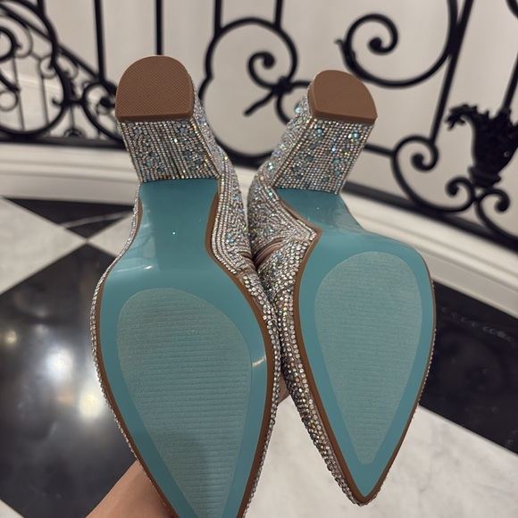 Betsey Johnson Boots New - Picture 12 of 13